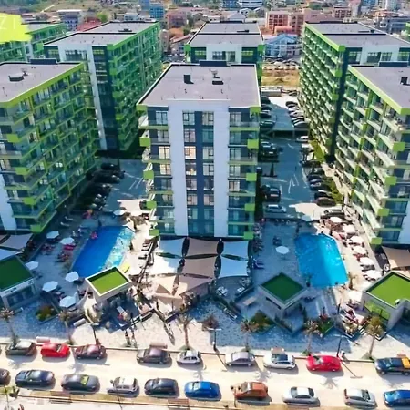 Aria Aparthotel- Swimming Pool &