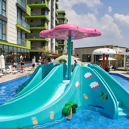 Aria Aparthotel- Swimming Pool & شقة 3*